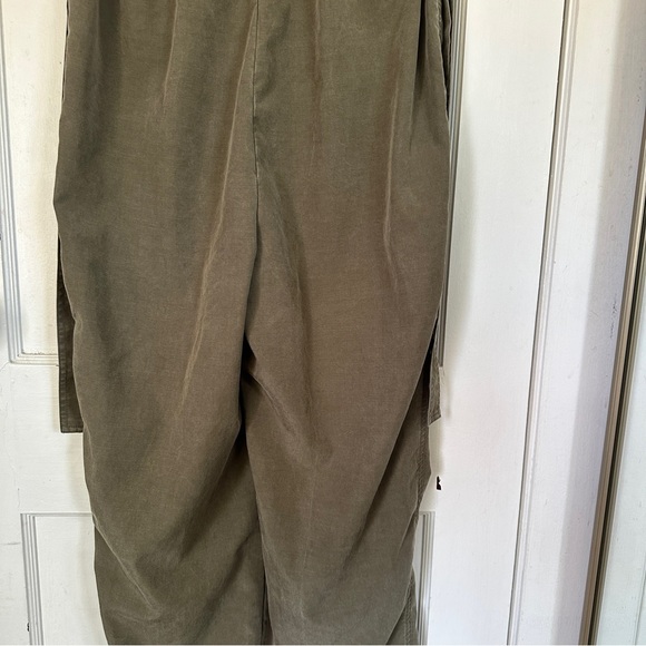 Babaton jumpsuit army green - Picture 3 of 7